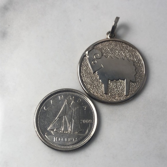 Aries‎ sterling silver vintage pendant charm - Picture 4 of 4